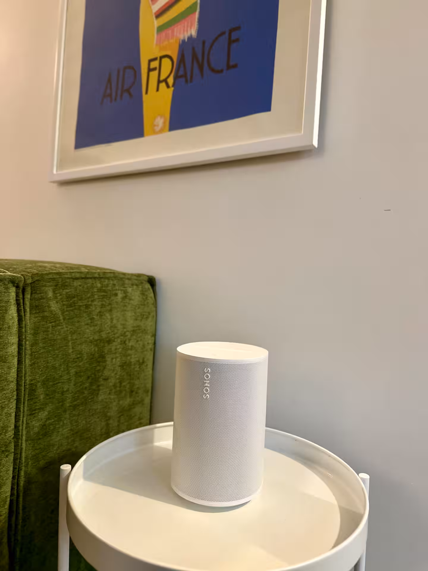 Air France poster and Sonos speaker detail